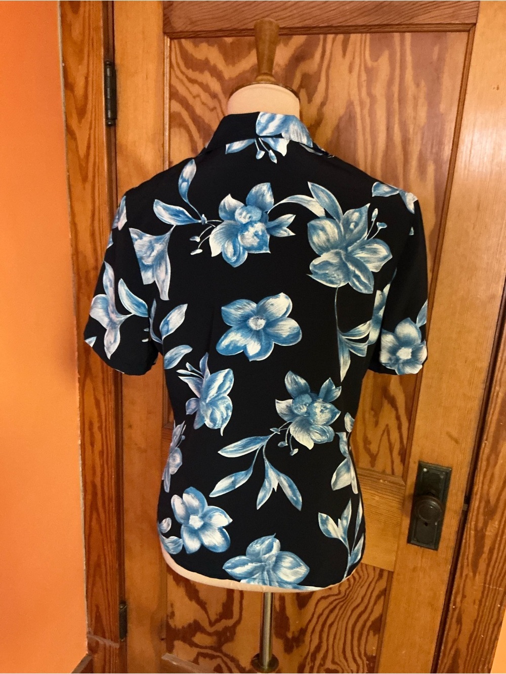 Vintage Black Button-Down Shirt with Blue Floral Print - Picture 5 of 5